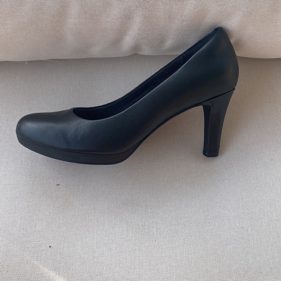 Classic matte black heel - Picture 2 of 4